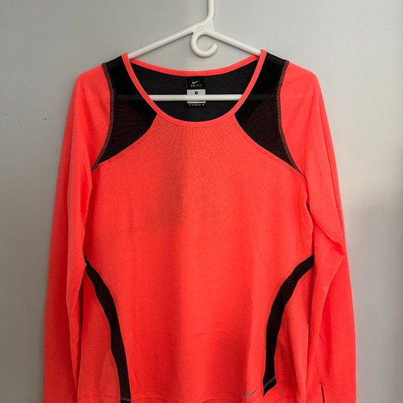 Nike Dri-Fit Running Crewneck - Picture 1 of 3
